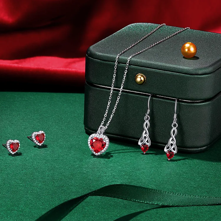 Collier cœur Halo avec Pierre de Naissance