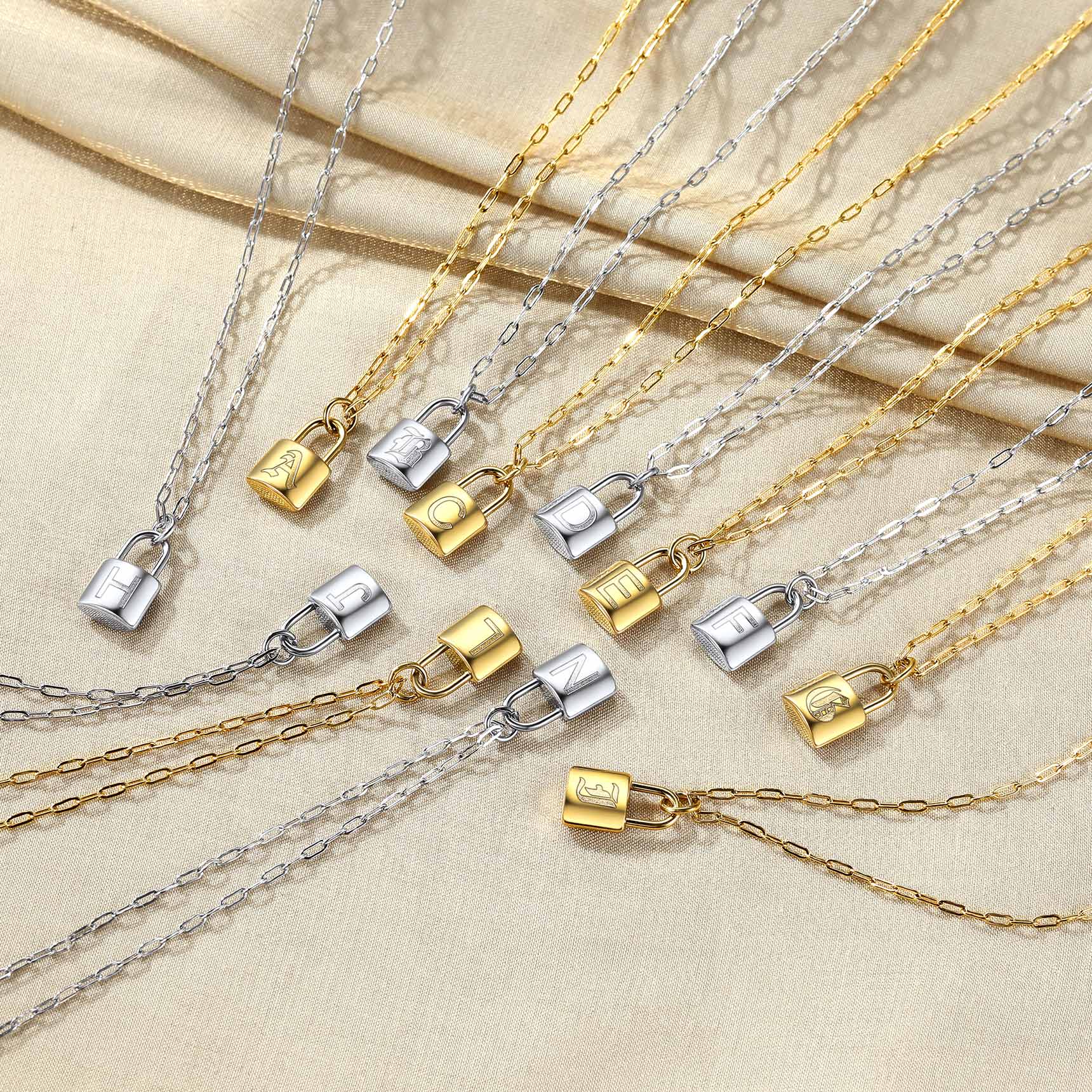 Collier Initiale  en Acier Inoxydable pour Femme