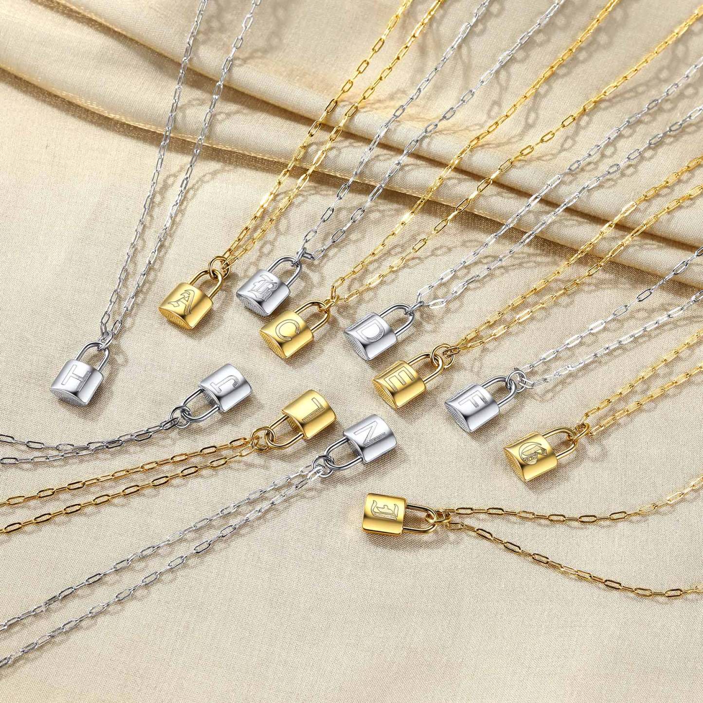 Collier Initiale  en Acier Inoxydable pour Femme