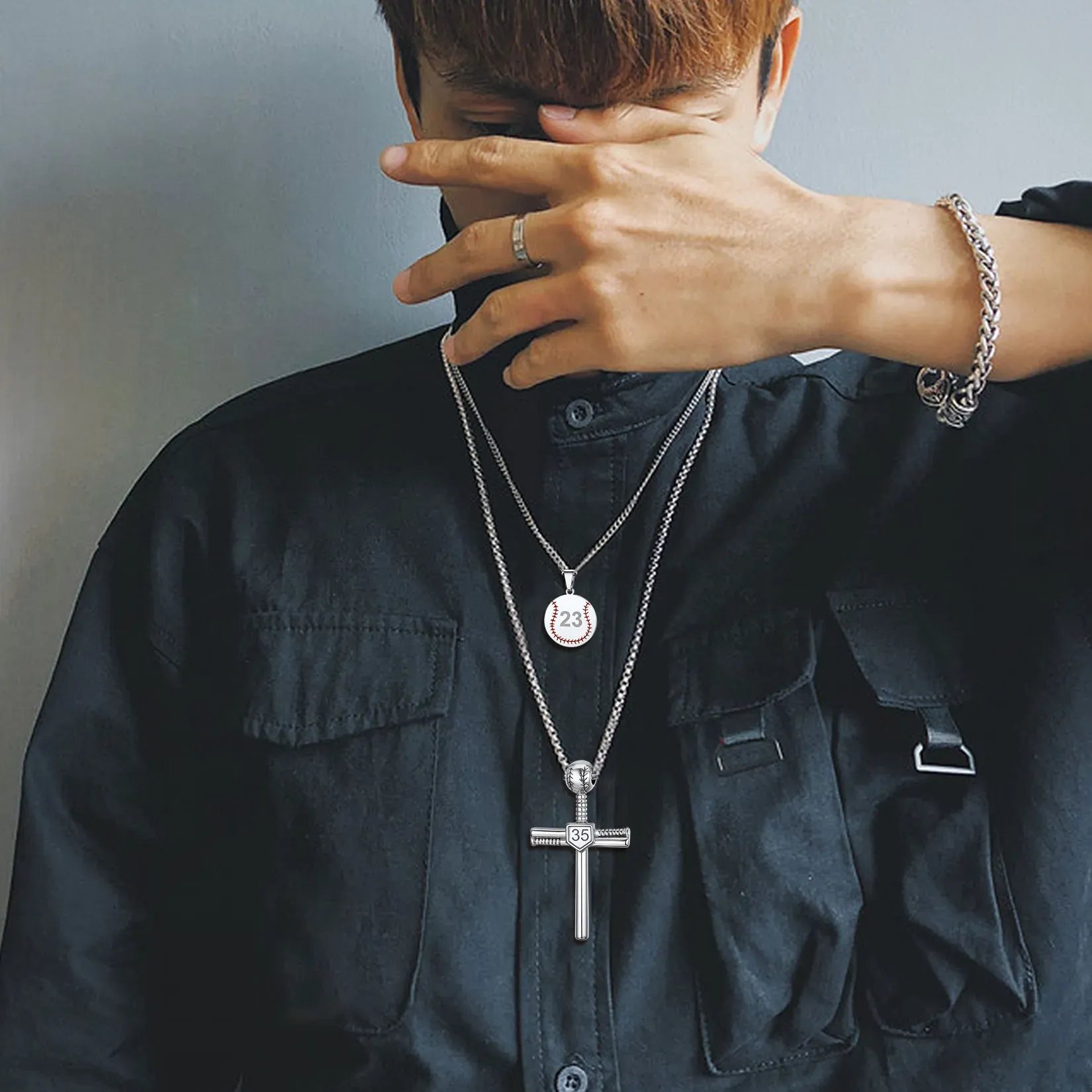 Collier Croix de Baseball Personnalisé avec Numéro Gravé pour Homme