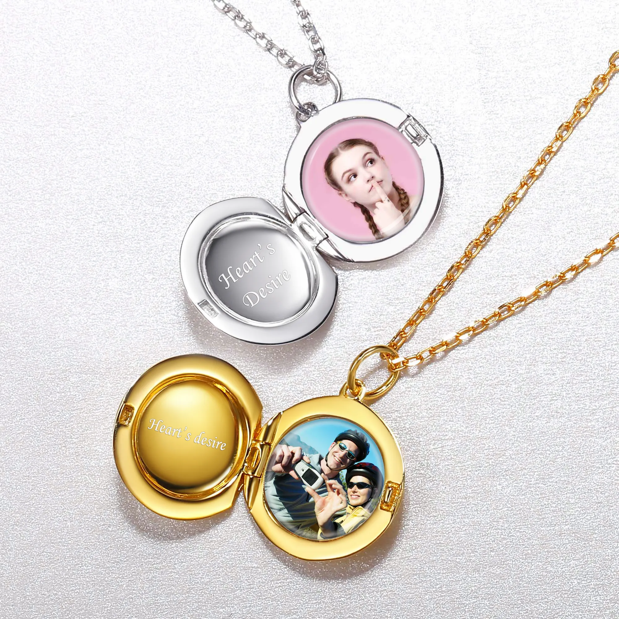 Collier Médaillon Rond Personnalisé en Argent Sterling pour Femme Collection