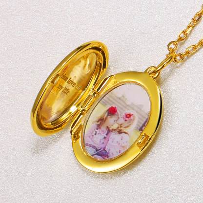 Collier-Médaillon-Ovale-Personnalisé-avec-Photo-or