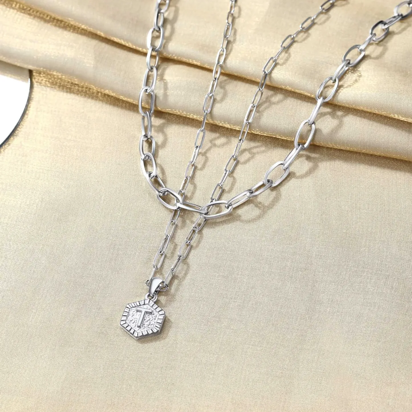 Colliers en Couche de 18K Or Initiales avec Chaîne  Argenté