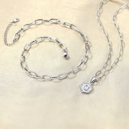 Colliers en Couche de 18K Or Initiales avec Chaîne Trousse-papiers Argenté