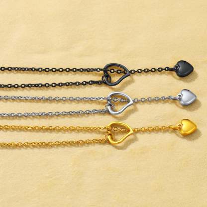 Collier Ras-du-Cou Y avec Cœur Gravable et Nom Collection