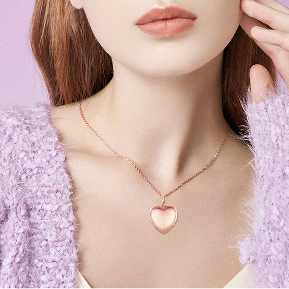 Collier Médaillon Cœur Gravé avec 2 Photos Modèle