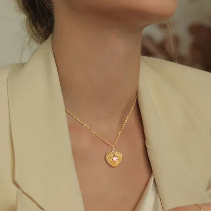Collier femme Médaillon Cœur Ailes d’Ange Personnalisé avec Photo