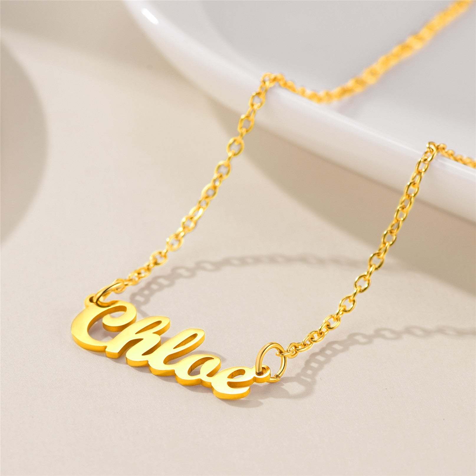 Collier Personnalisé avec Nom Chloe Or