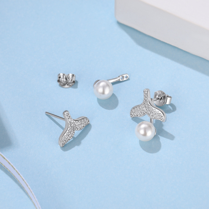 Boucles d'Oreilles en Queue de Baleine avec Perle et Strass