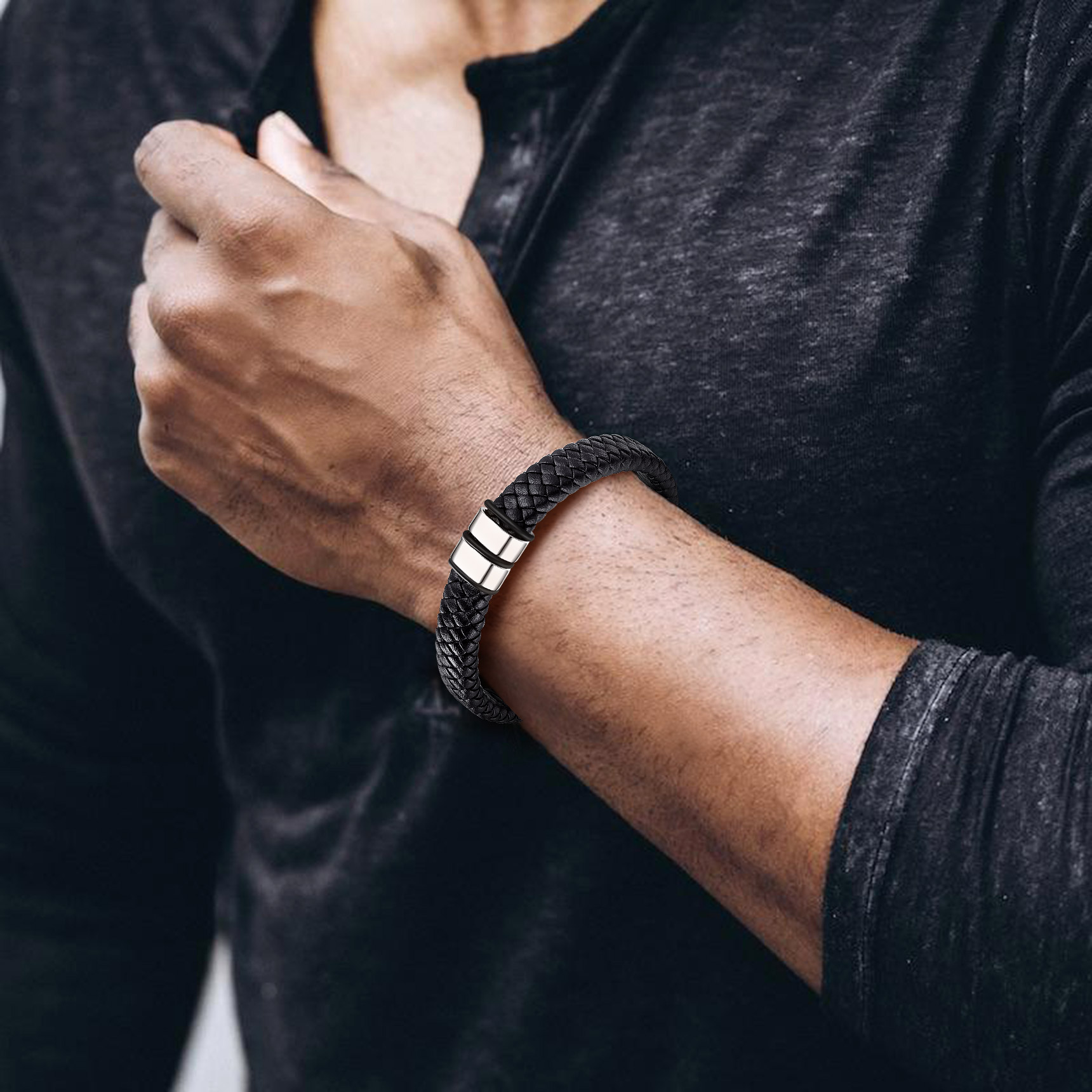 Bracelet Cuir Tressé Personnalisé avec Perles Gravées Modèle