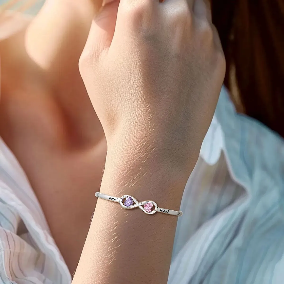 Bracelet Jonc Infini Personnalisé avec Pierres de Naissance et Noms Gravés Modèle