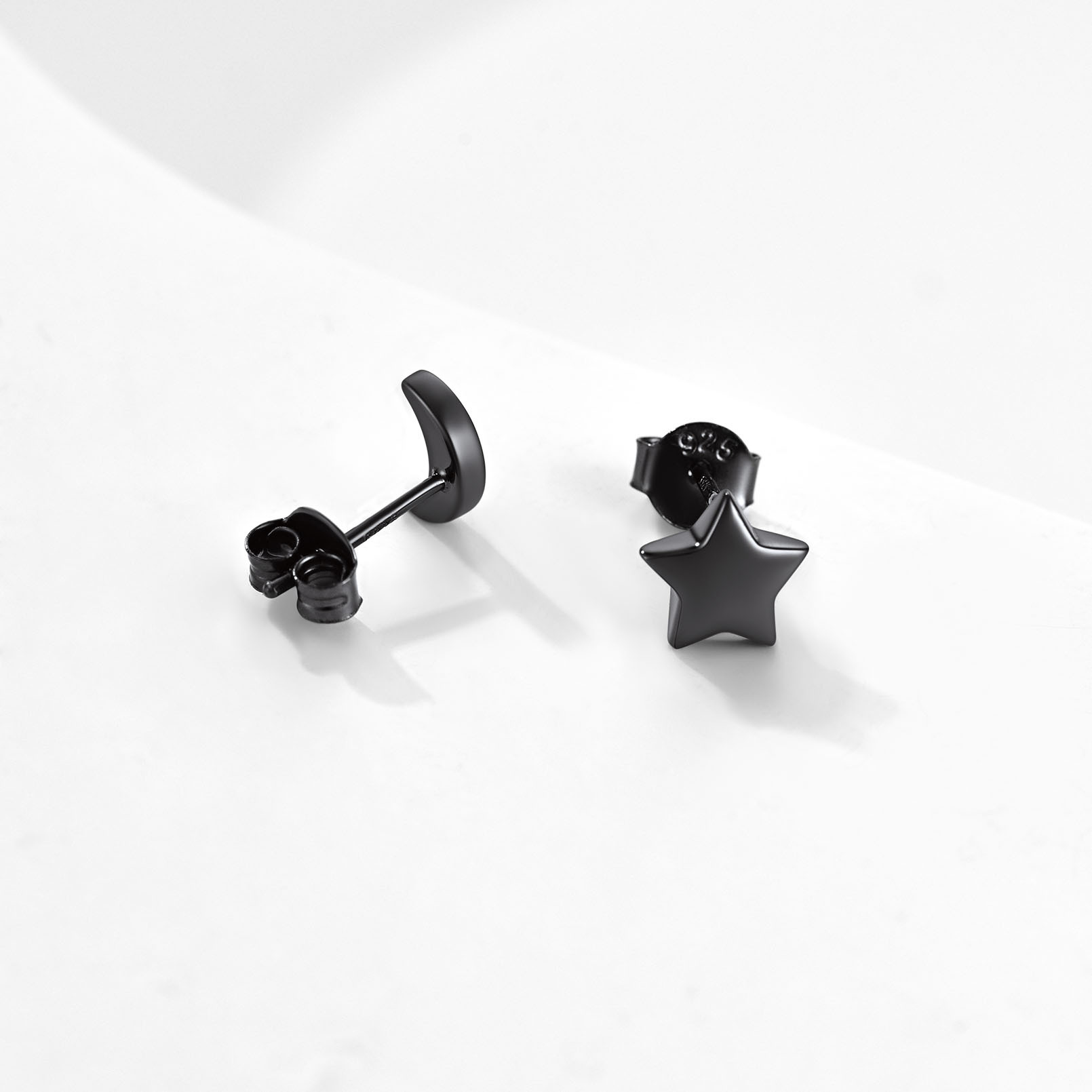 Boucles d’Oreilles Étoile et Lune en Argent Sterling Noir