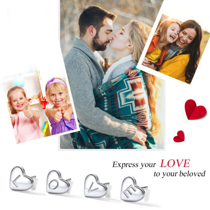 Boucles d’Oreilles Clous Cœur avec Initiale en Argent Sterling 925 Scène