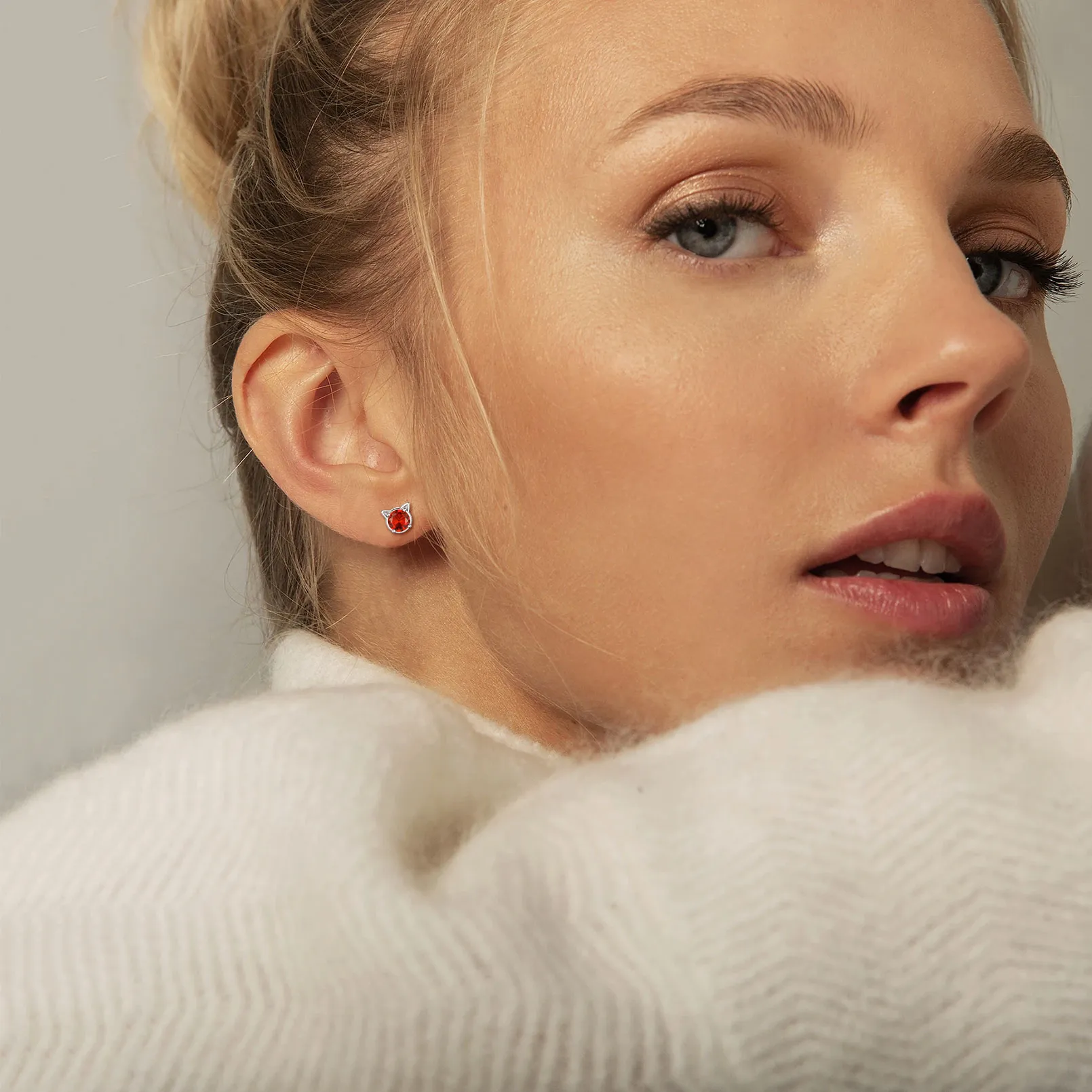 Boucles d’Oreilles Chat en Argent 925 avec Pierre de Naissance Modèle