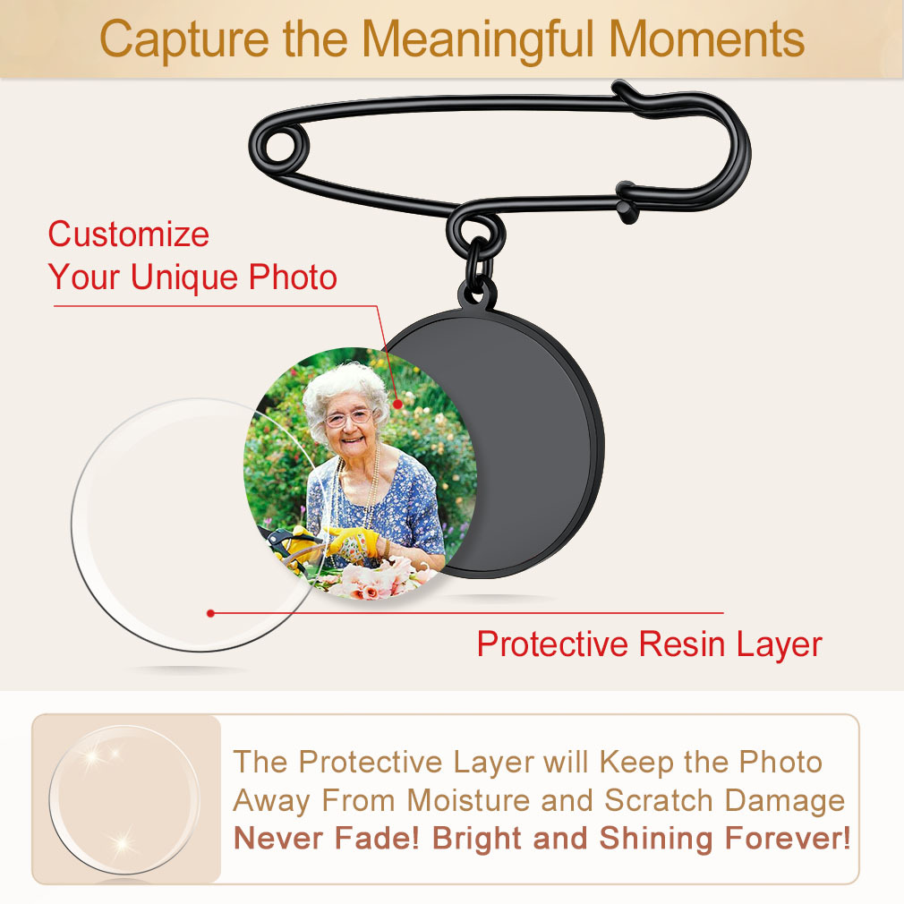 Broche Photo Personnalisée en Acier Inoxydable pour Mariage Détail