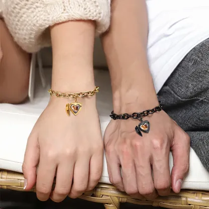  Bracelet Personnalisé avec Nom Gravé et Médaillon Couple