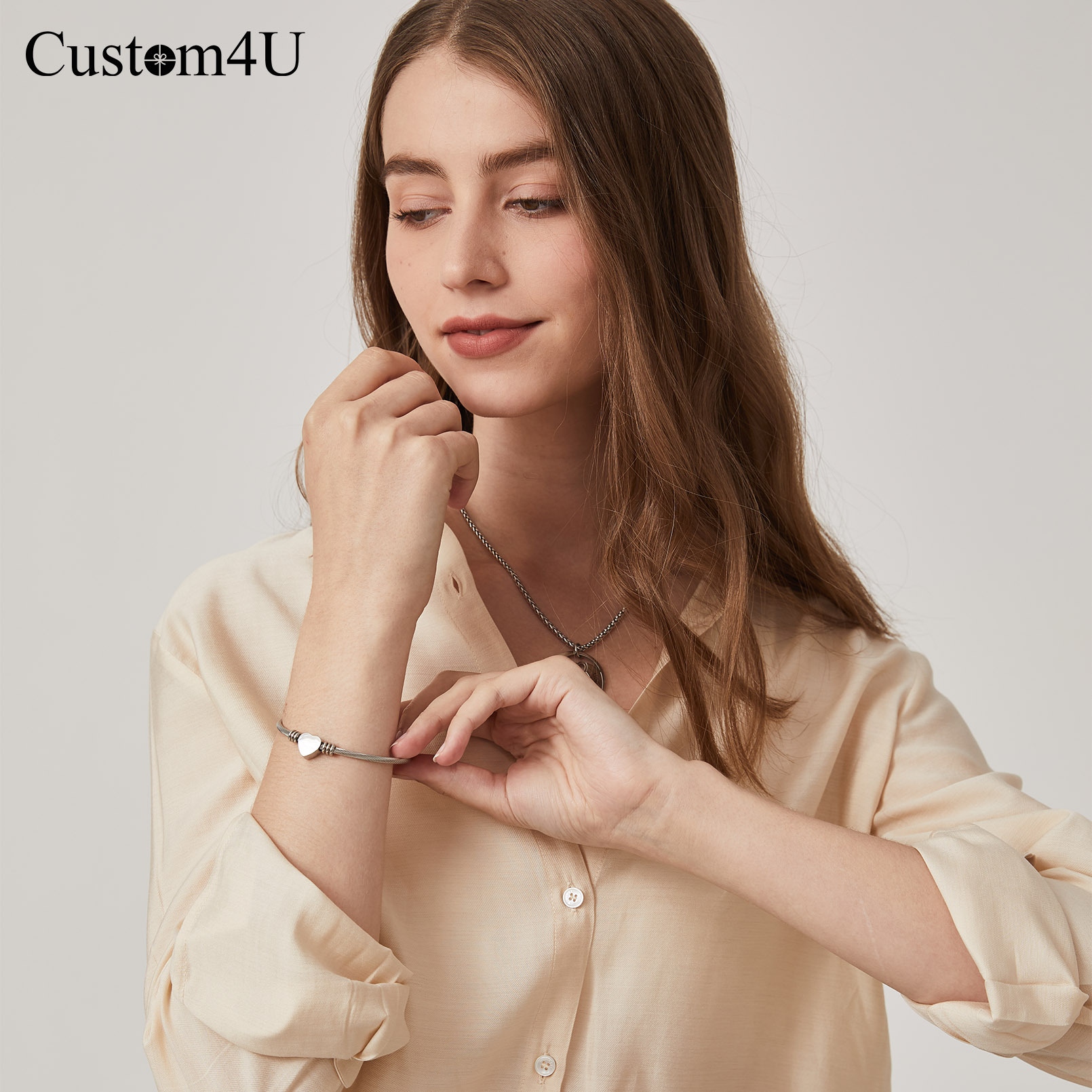 Bracelet Personnalisé avec Nom Gravé pour Femme