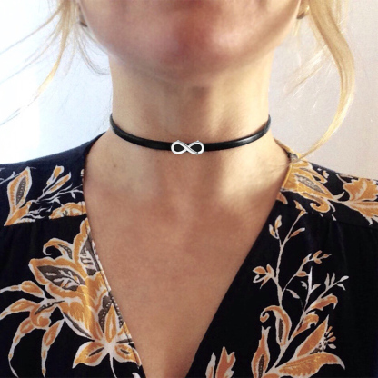 Collier Ras-de-Cou en Cuir Personnalisé 