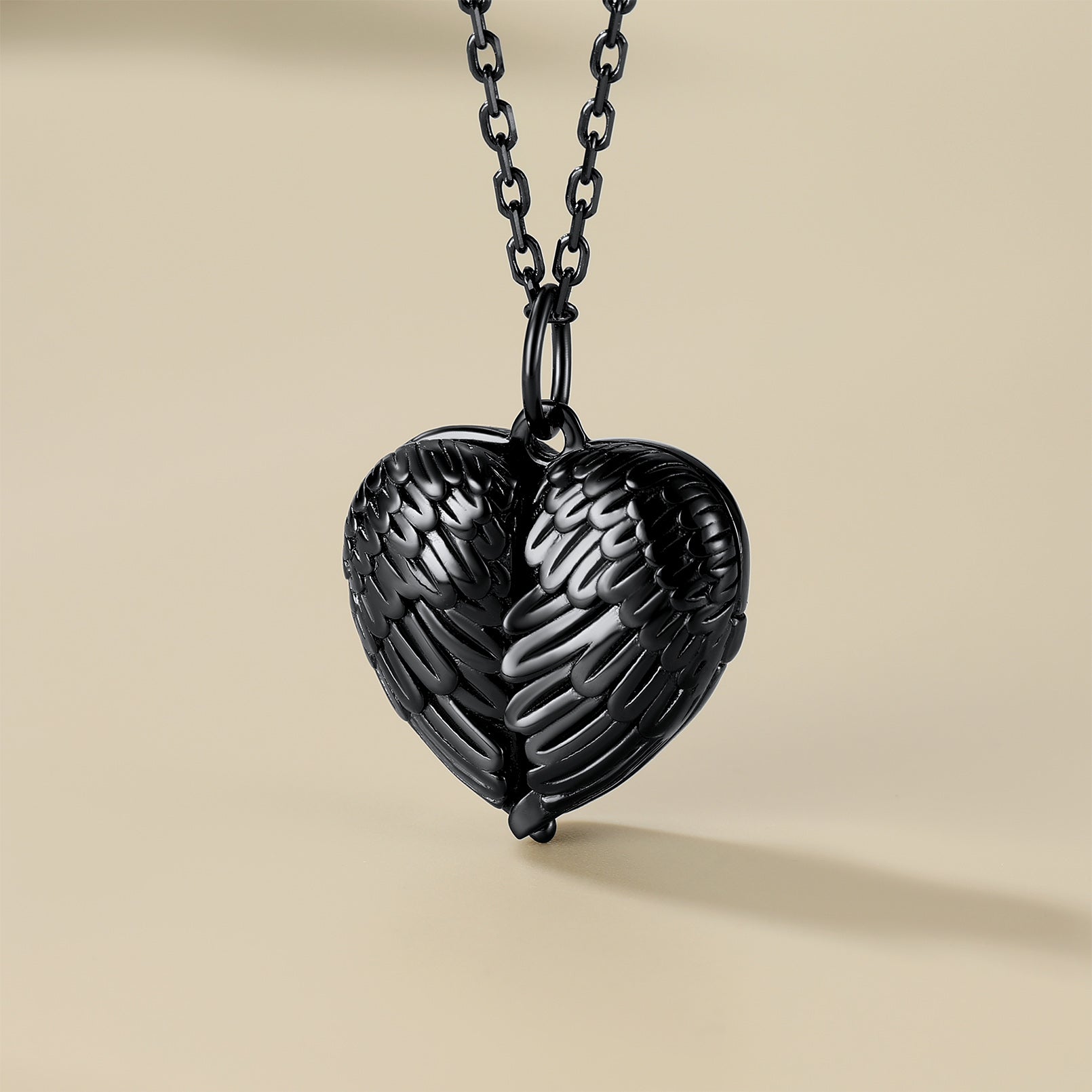 Collier Médaillon Ailes d'Ange avec Photo Personnalisée Modèle