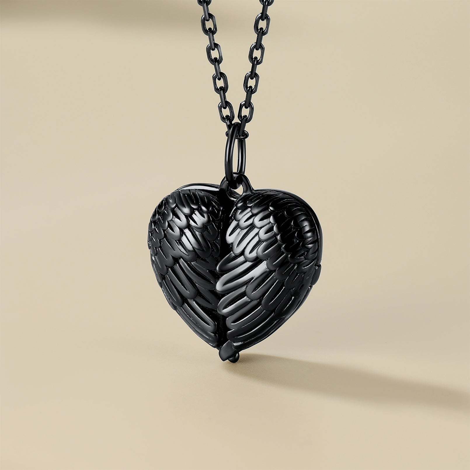 Collier Médaillon Ailes d'Ange avec Photo Personnalisée Modèle