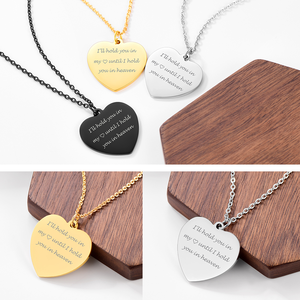 Collier avec Pendentif Cœur Gravé pour Femme