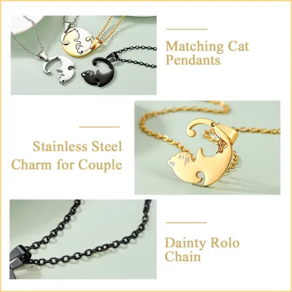 Collier assorti personnalisé avec prénoms gravés en forme de chat pour couple Detail
