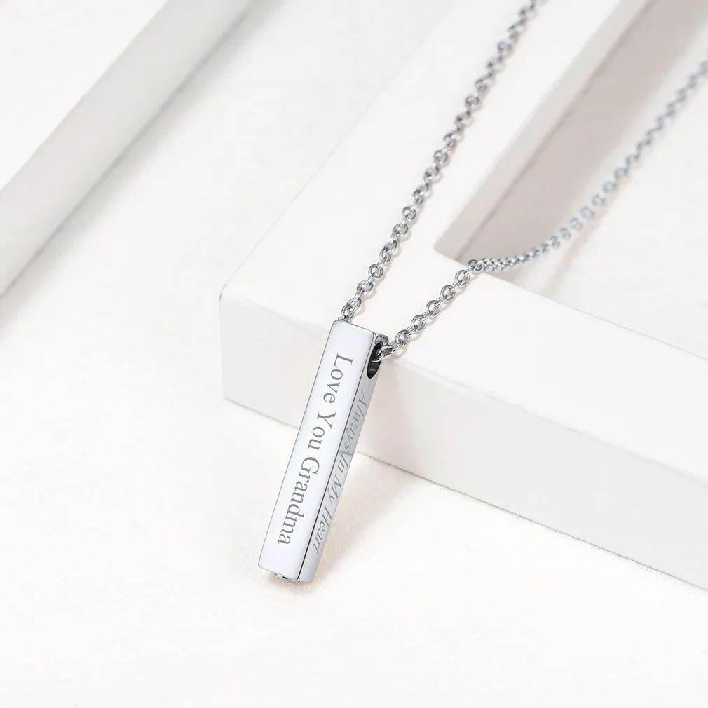 Collier Urne Personnalisé en Acier pour Cendres Argenté Scène