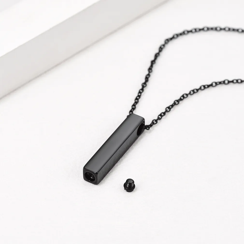 Collier Urne Personnalisé en Acier pour Cendres Noir ouvert