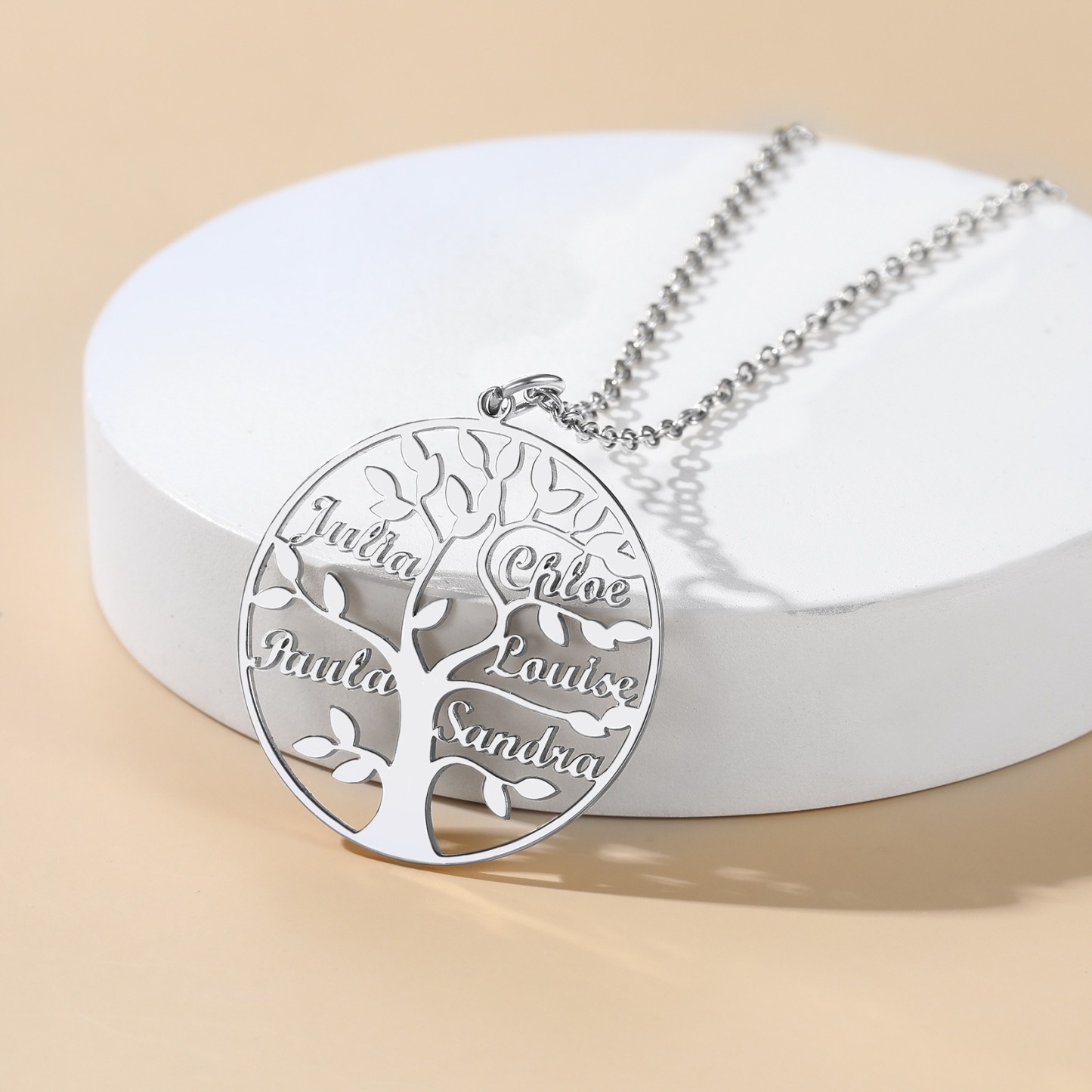 Collier Arbre de Vie Personnalisé avec Noms - Cadeau Unique pour Maman