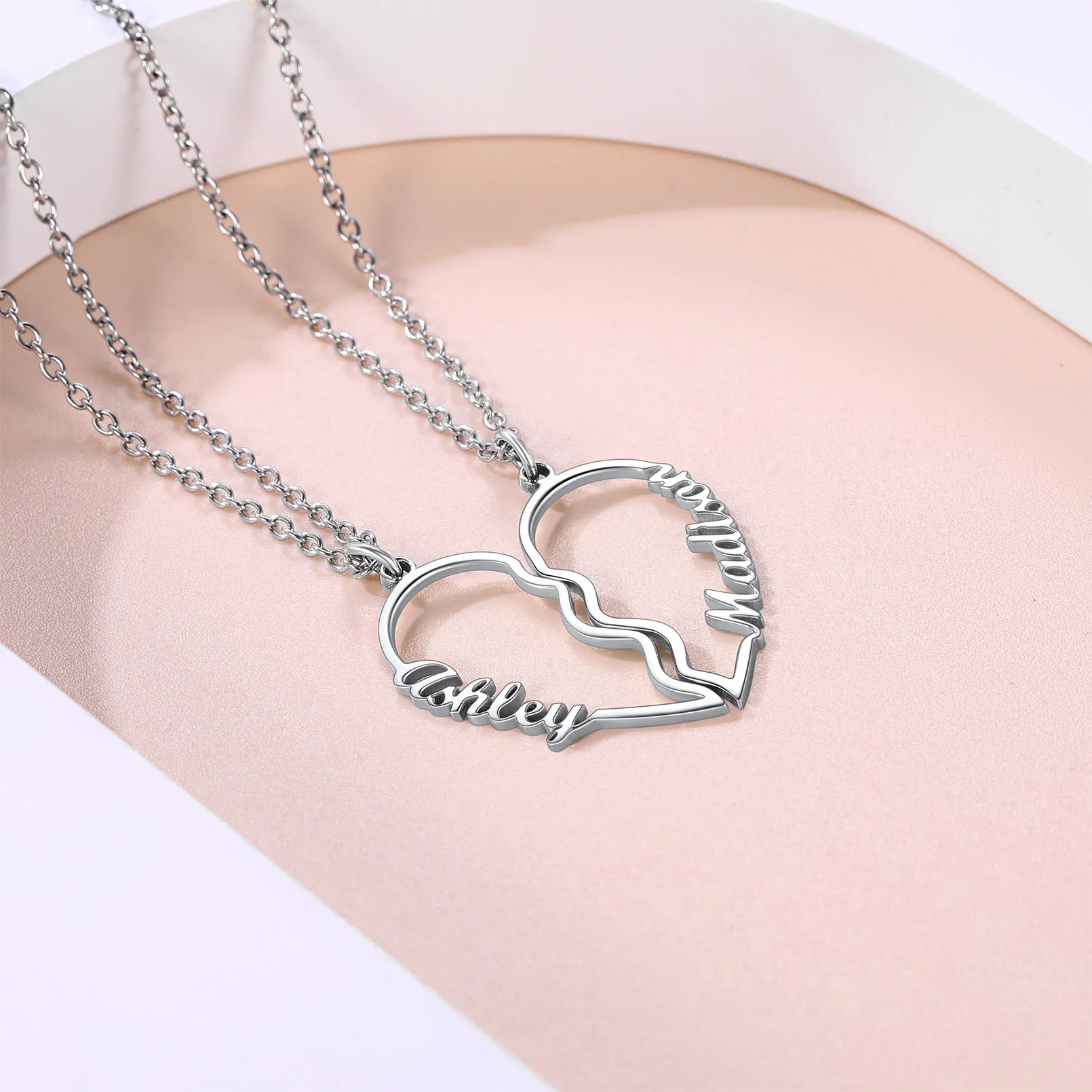 Colliers Pendentifs Assortis Cœur Personnalisés avec Prénom