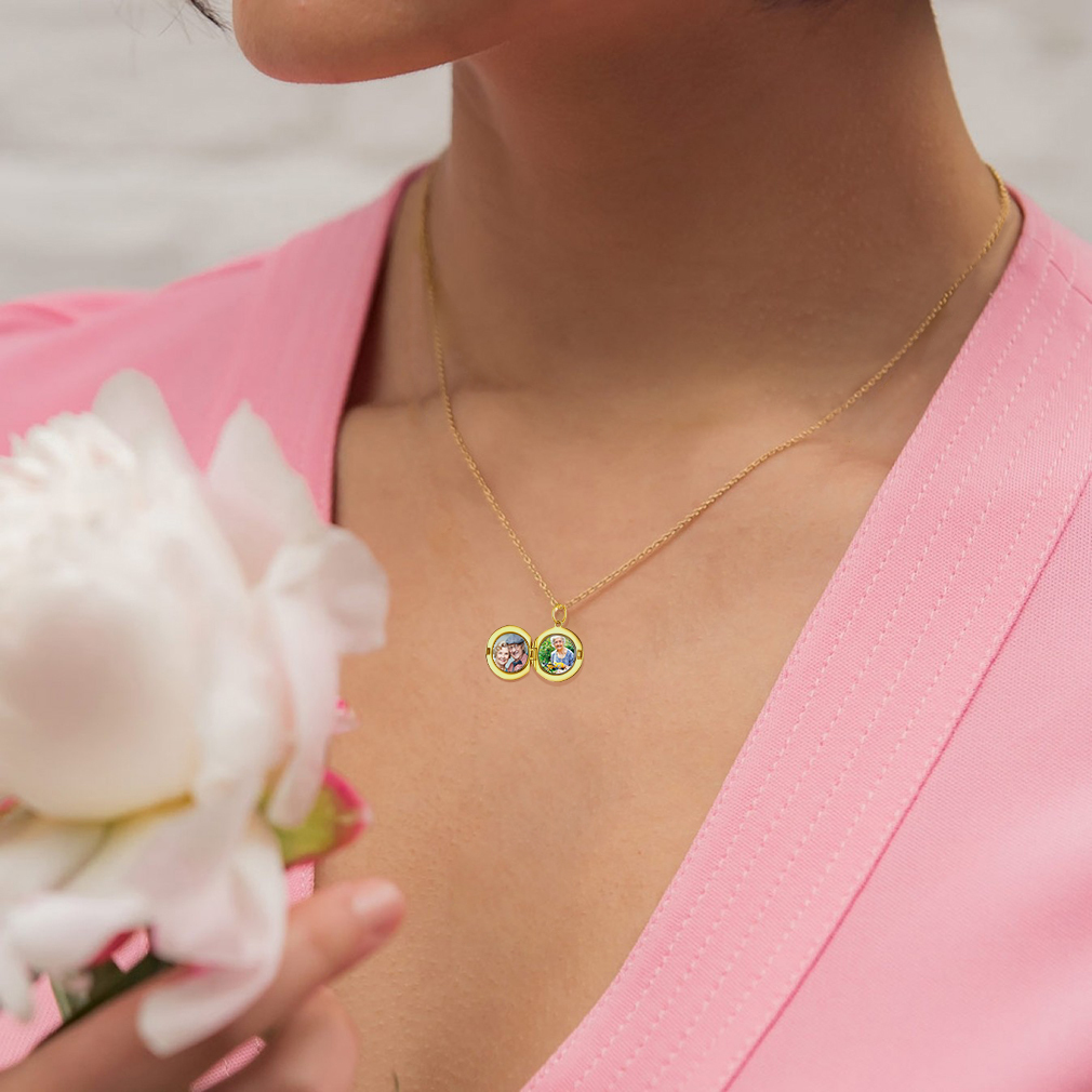 Collier Pendentif Médaillon Rond Personnalisé  pour Femme