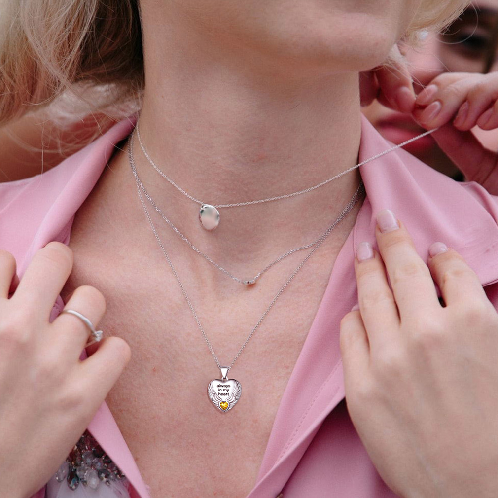 Collier Médaillon Personnalisé avec Pierre de Naissance 