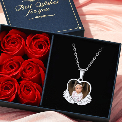 Collier Pendentif Personnalisé Pieds de Bébé avec Photo pour Femme