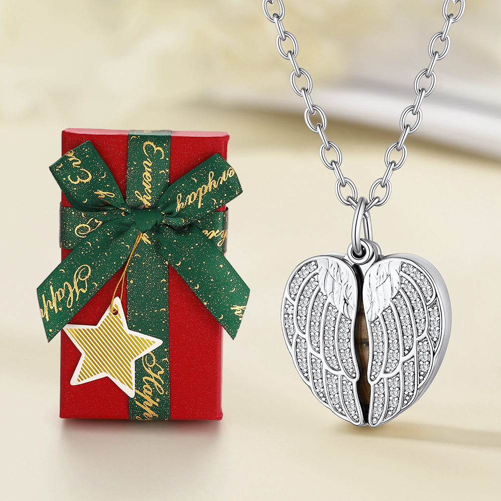 Collier Médaillon Cœur Ailes d'Ange Personnalisé avec Photo pour Femme