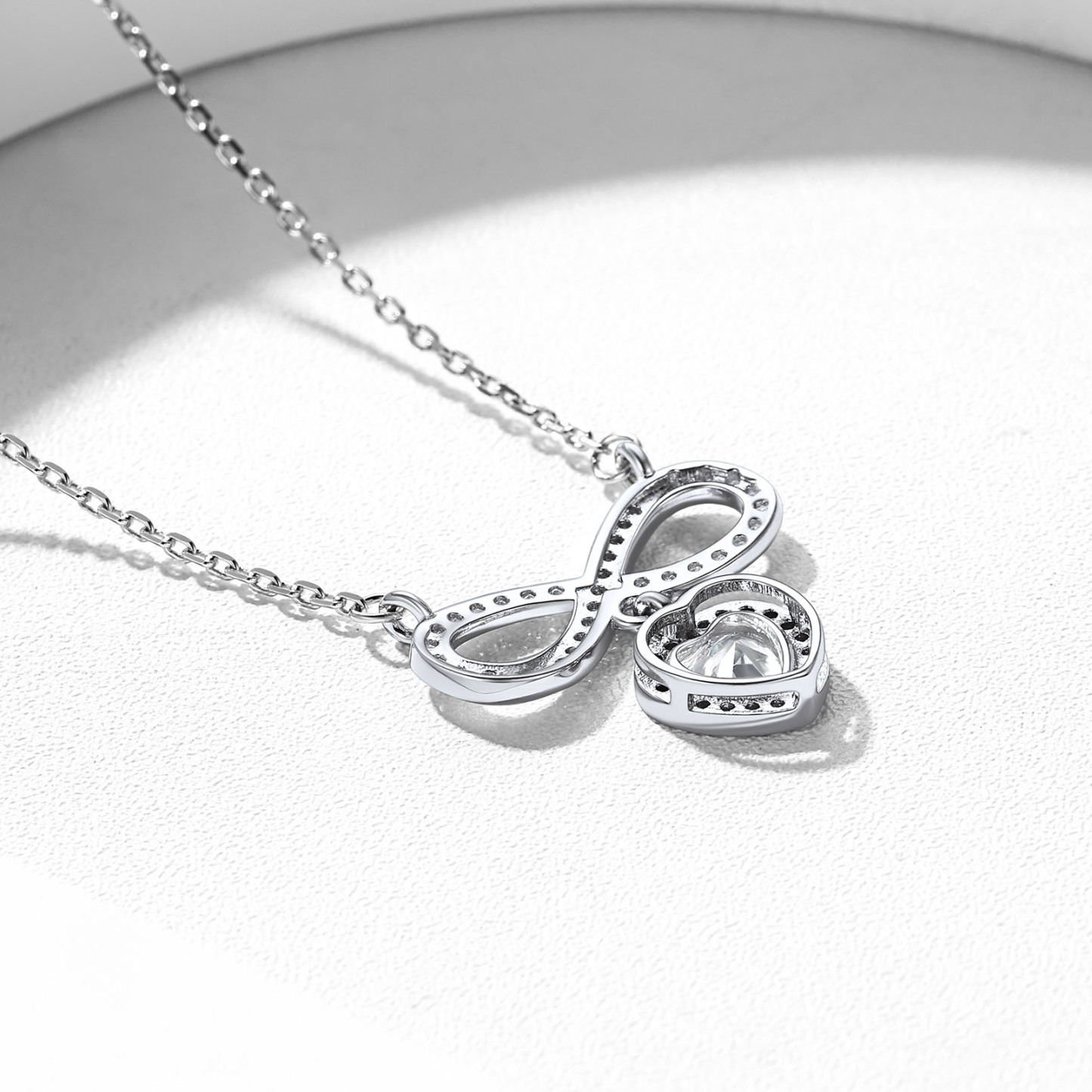 Collier Infini avec Pierre de Naissance