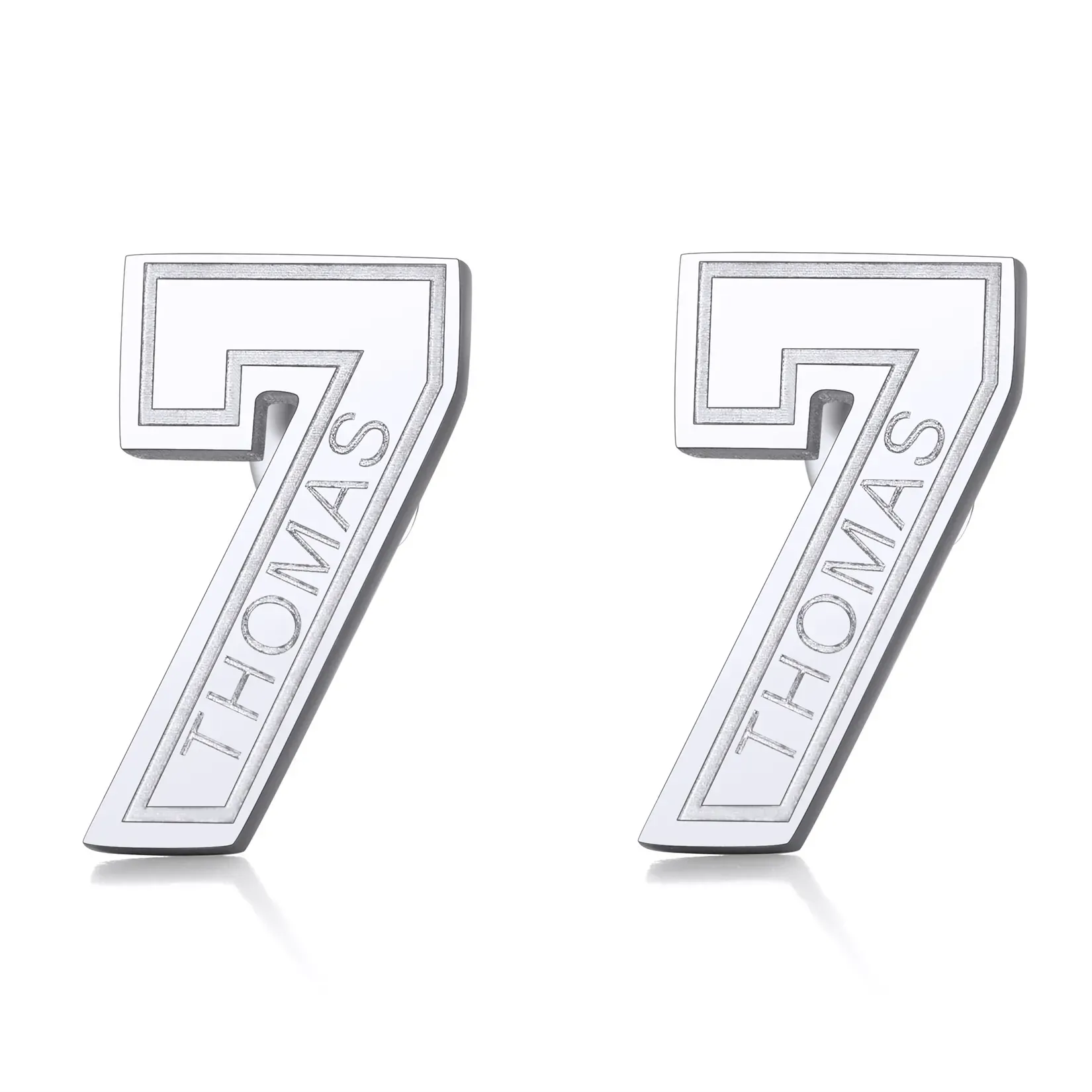 Boucles d’Oreilles Clous Personnalisées avec Nom et Numéro de Sport Argenté