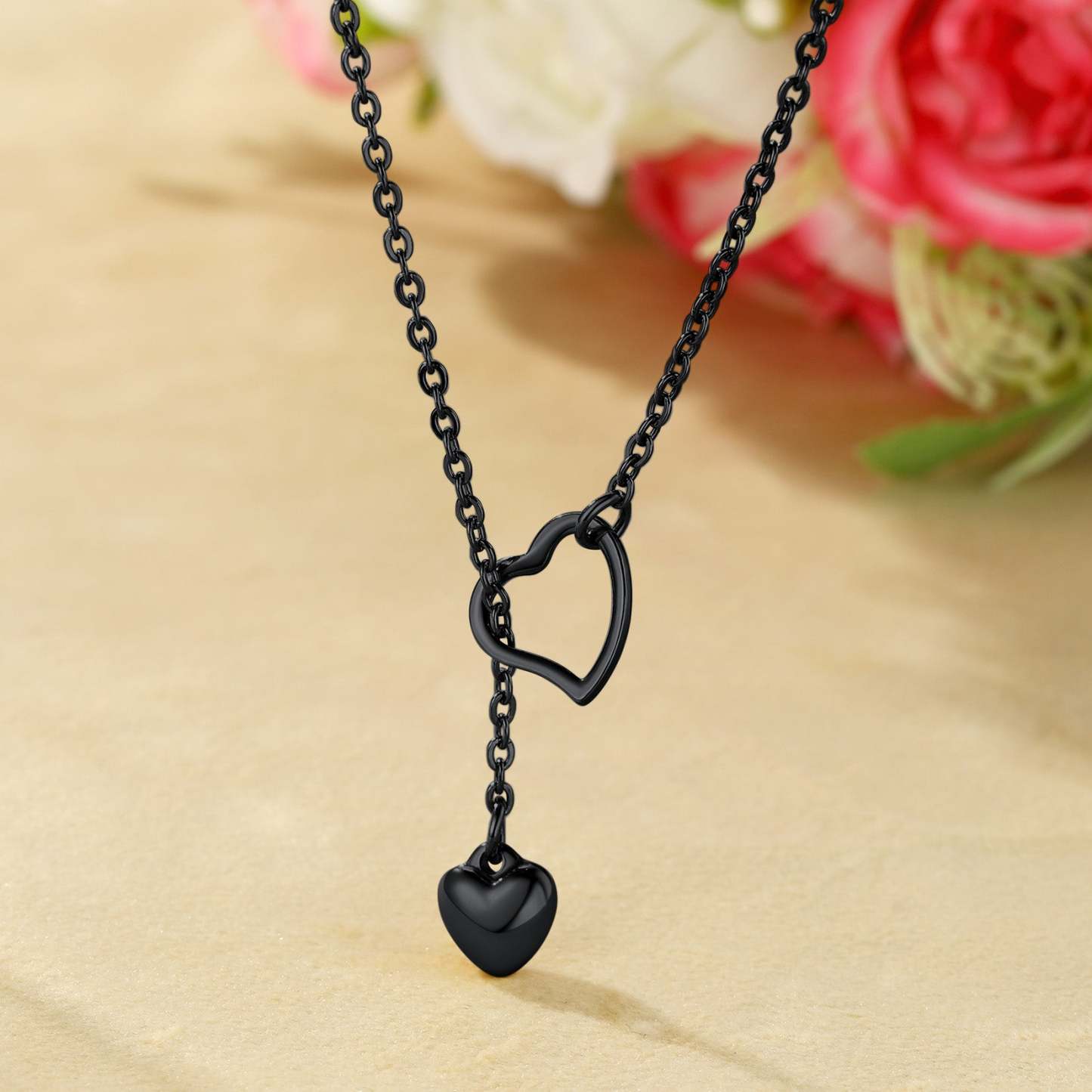 Collier Ras-du-Cou Y avec Cœur Gravable et Nom Scène Noir