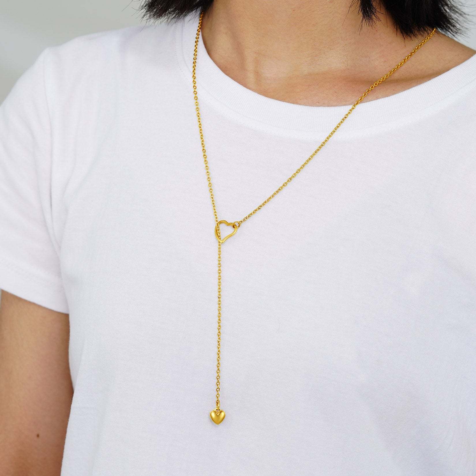 Collier Ras-du-Cou Y avec Cœur Gravable et Nom Modèle Noir