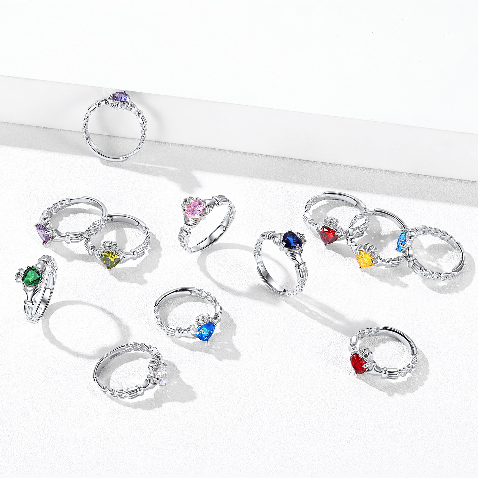 Bague Claddagh Cœur Ajustable avec Pierre de Naissance Collection