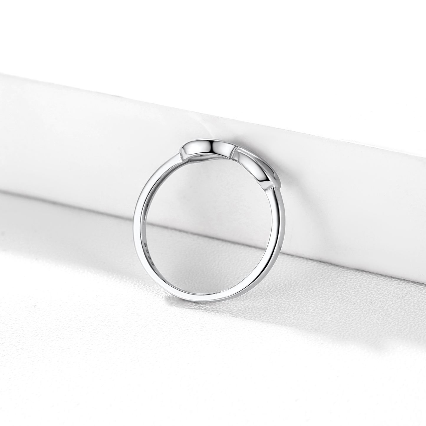 Bague Infini Gravée en Argent Sterling pour Femme