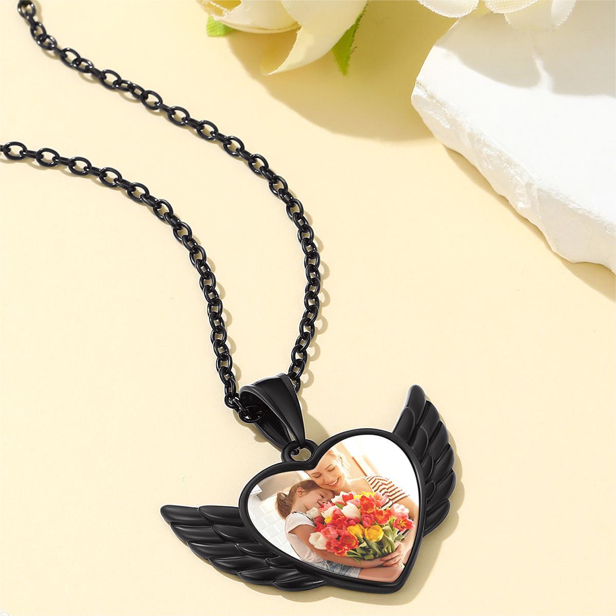 Collier Cœur Ailes d’Ange Personnalisé avec Photo et Gravure noir
