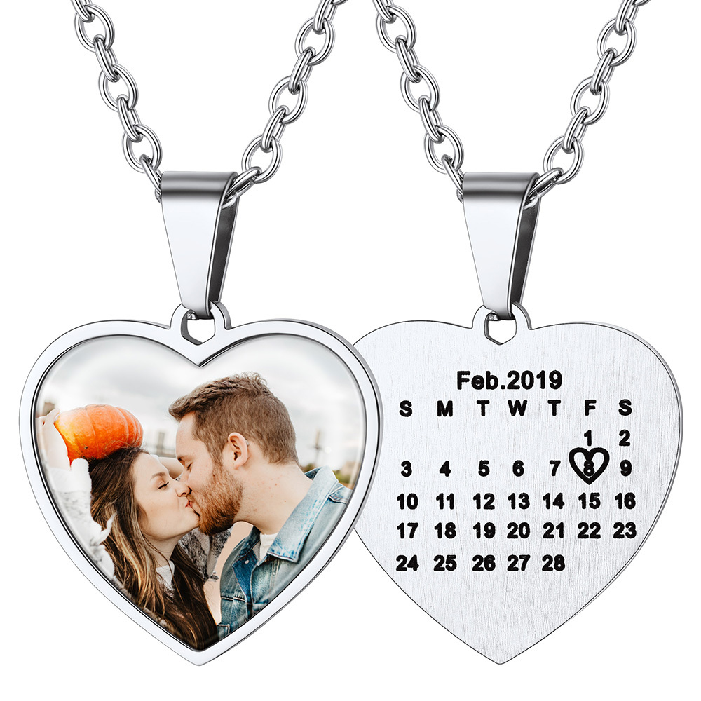 Collier Cœur avec Photo et Calendrier Gravé Personnalisé Argenté