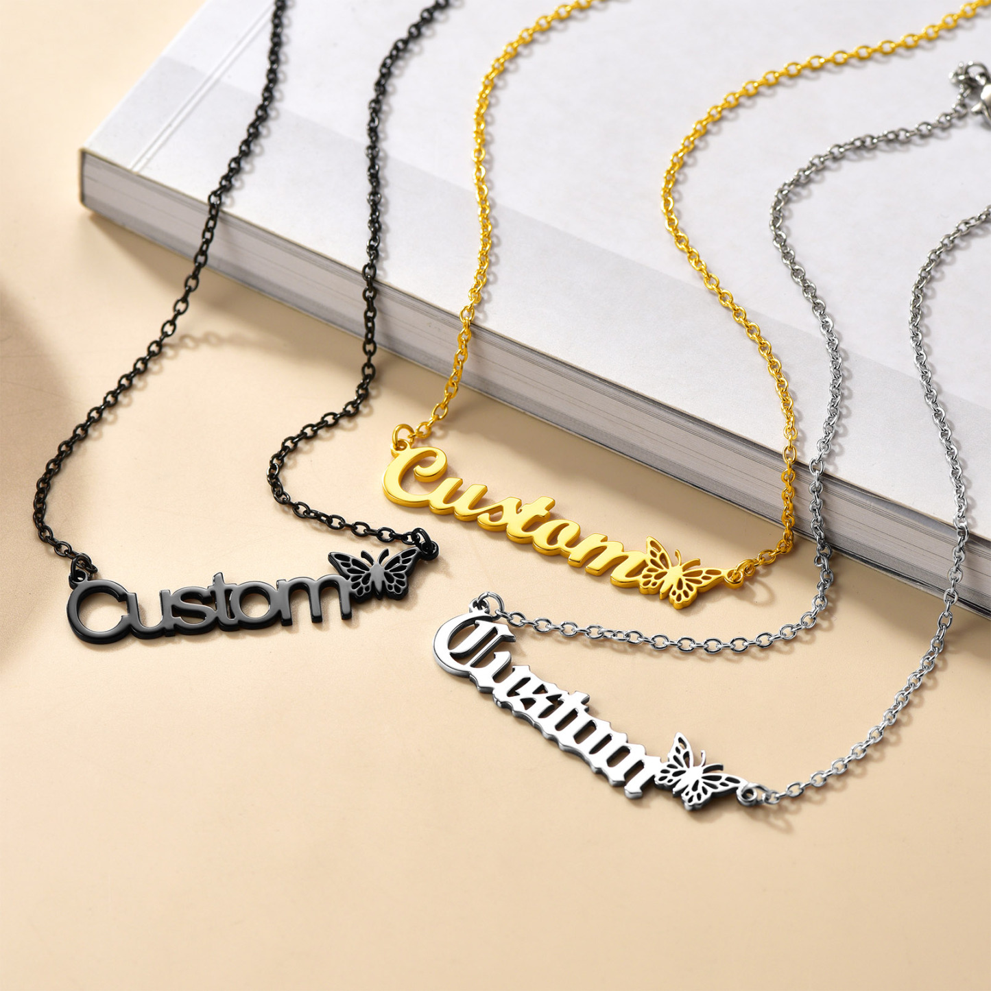 Collier Chaîne avec Préom et Papillon pour Femme 3 couleurs