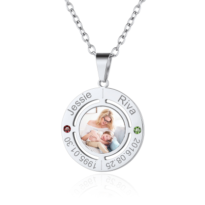 Collier Gravé Photo avec Prénoms et pierre de naissance pour Femme 