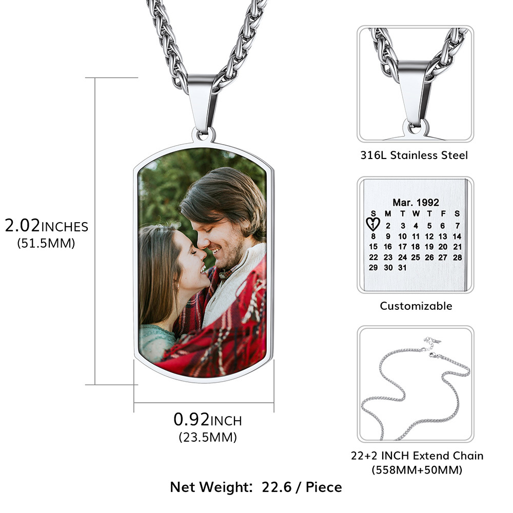 Collier Médaillon Photo Personnalisé avec Calendrier Gravé Taille