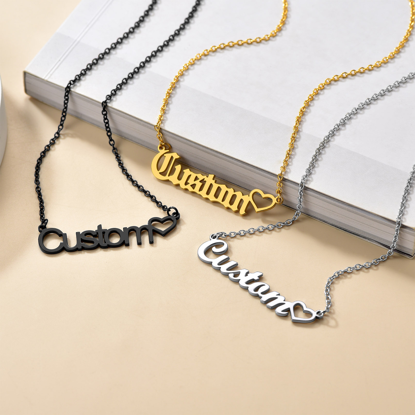 Collier Rolo Personnalisé avec Prénom in different colors