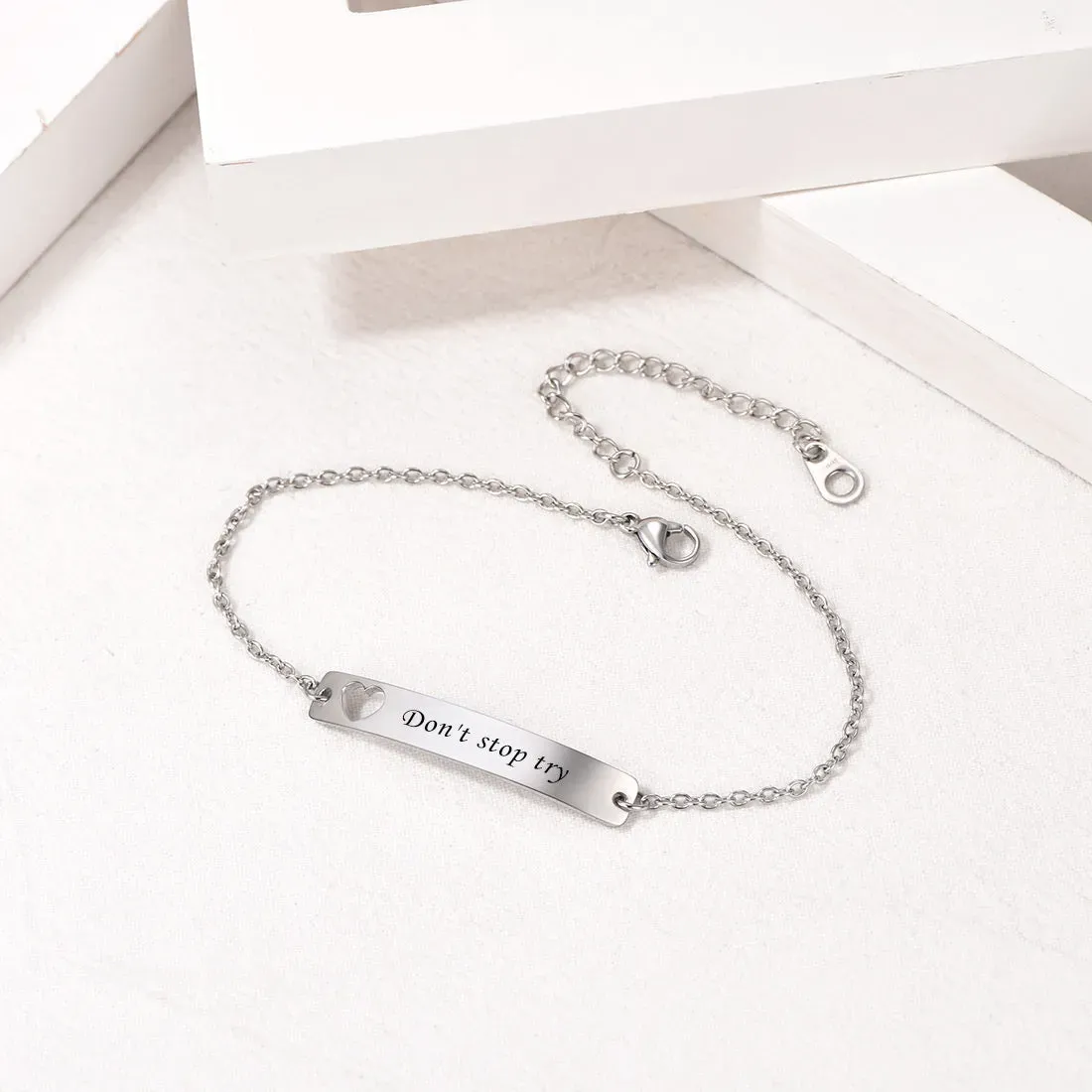 Bracelet Personnalisé avec Barre Nominale pour Hommes