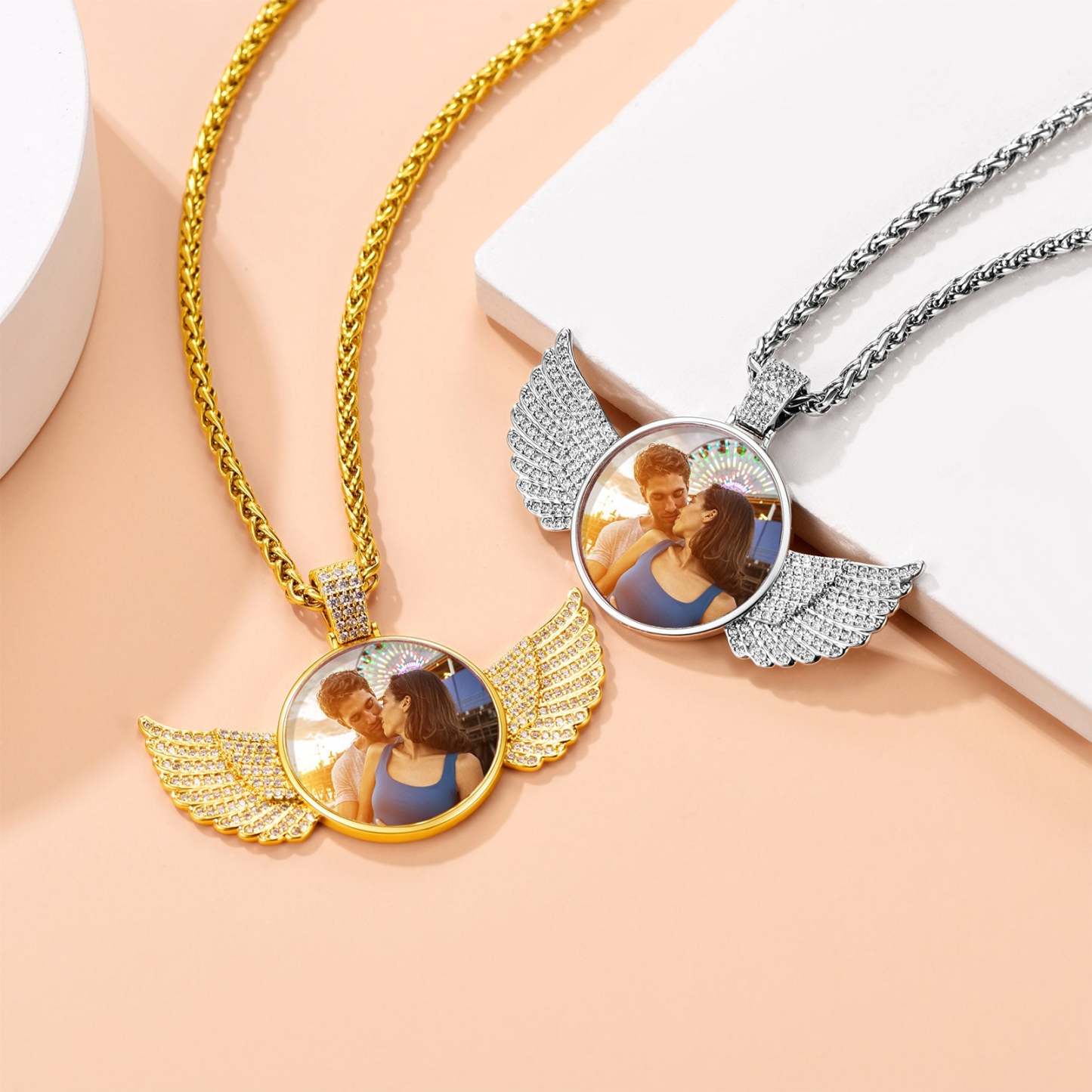 Collier Personnalisé avec Ailes d'Ange et Photo Collection