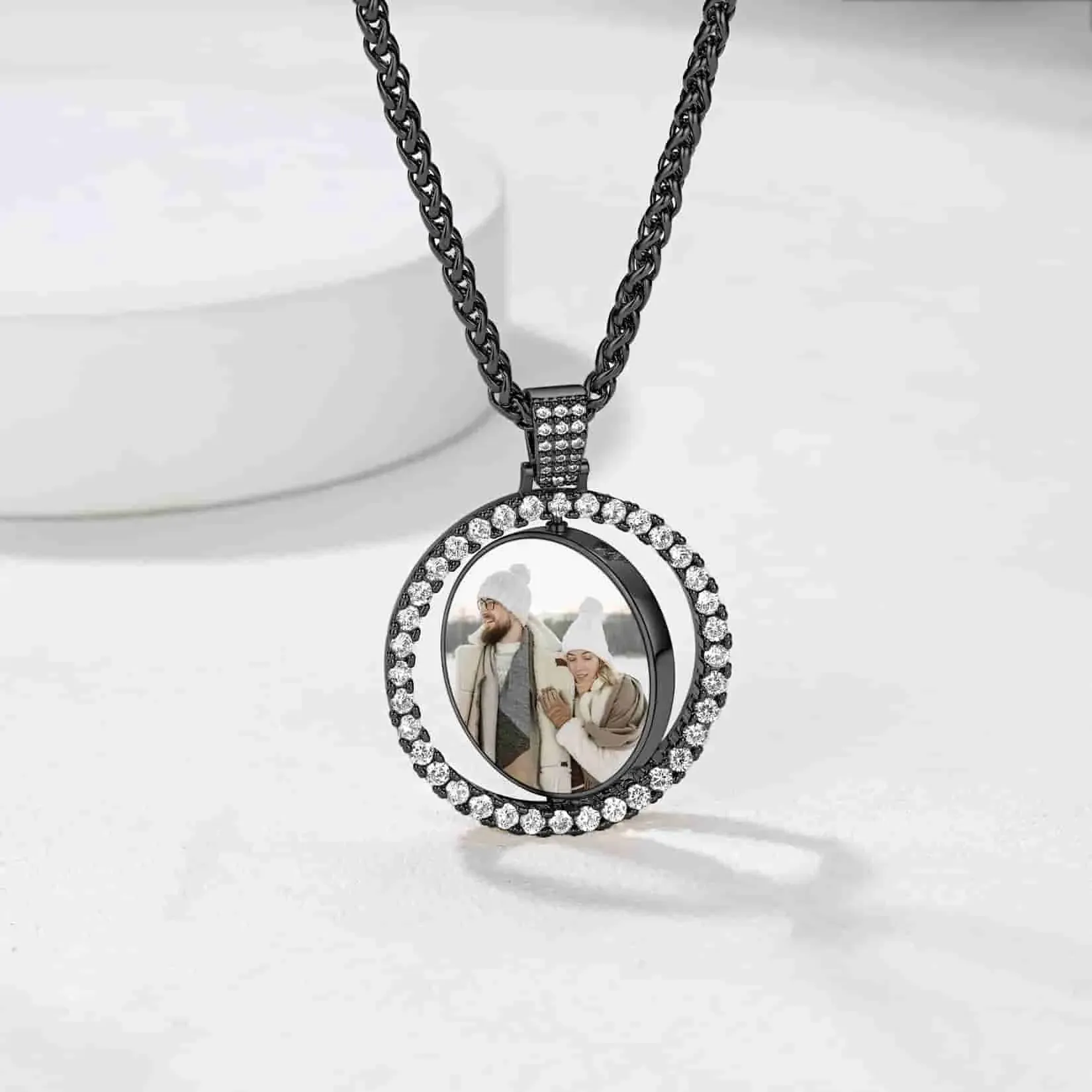 Collier Photo Rond Personnalisé Rotatif avec Zircon Cubique Noir