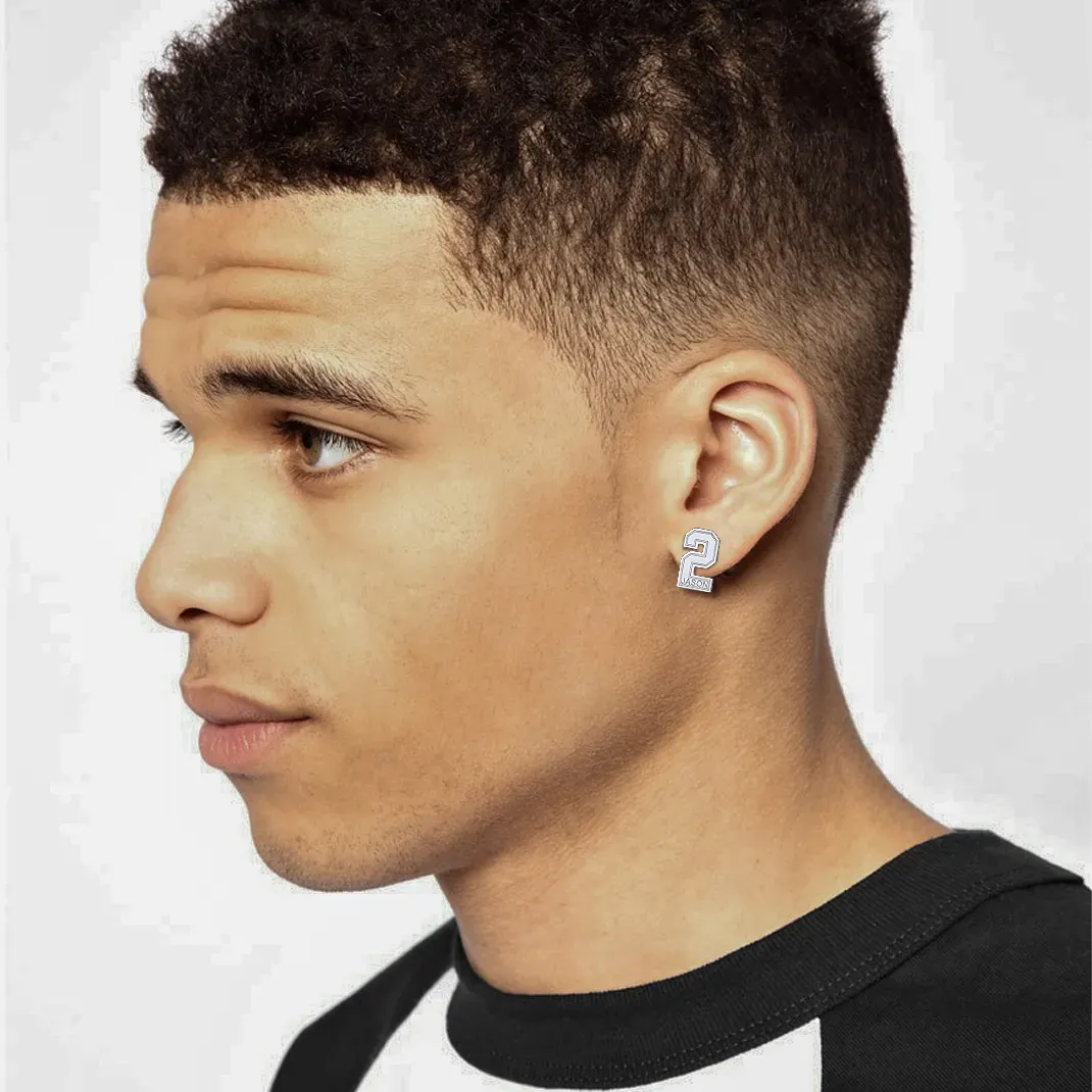 Boucles d’Oreilles Clous Personnalisées avec Nom et Numéro de Sport pour Homme